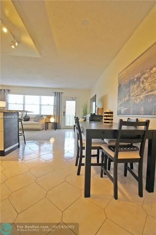 BERKSHIRE A CONDO - Residential Lease