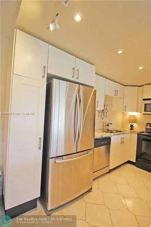 BERKSHIRE A CONDO - Residential Lease