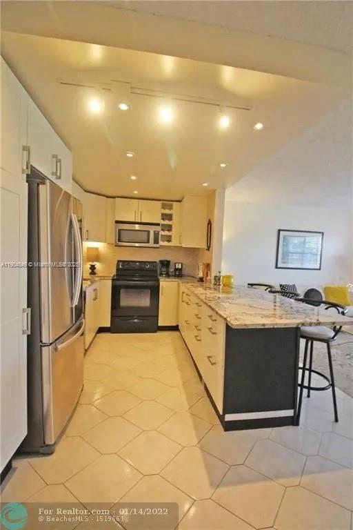 BERKSHIRE A CONDO - Residential Lease