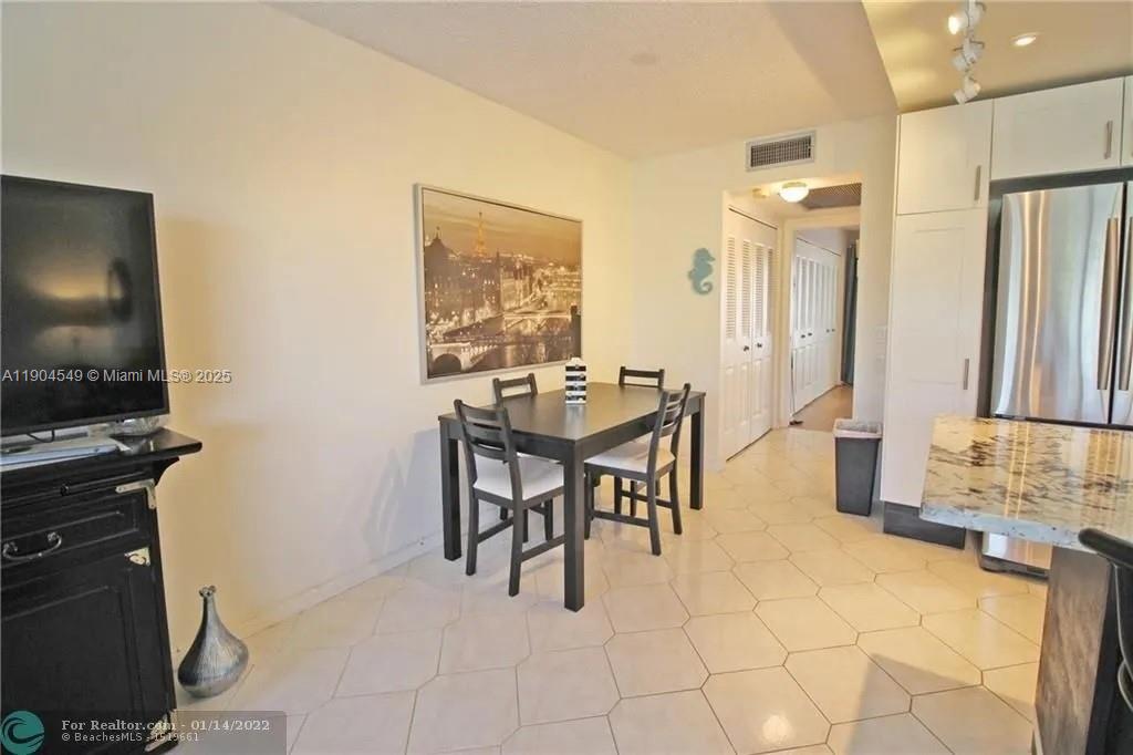 BERKSHIRE A CONDO - Residential Lease