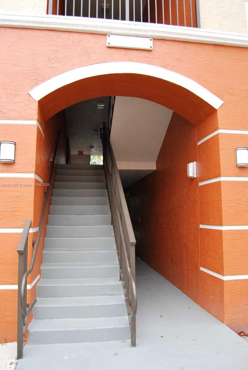 GRAND ISLES CONDO - Residential Lease