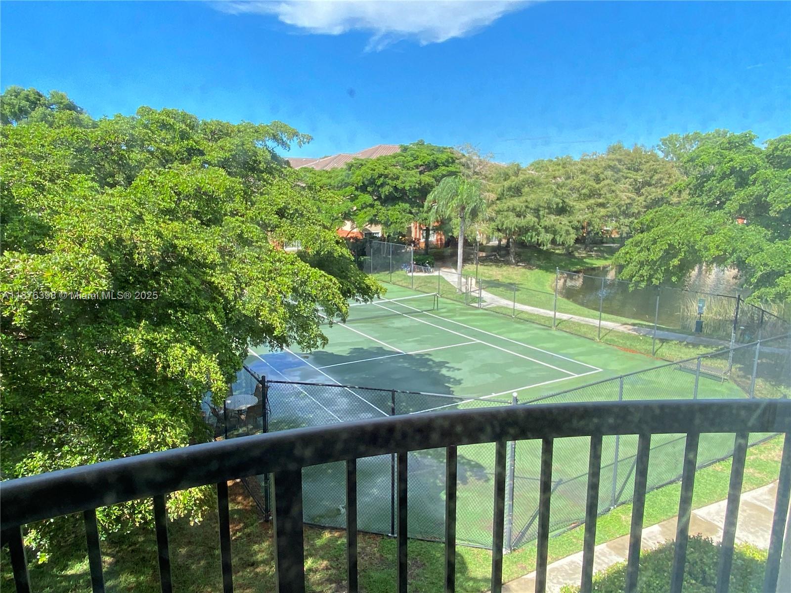 GRAND ISLES CONDO - Residential Lease