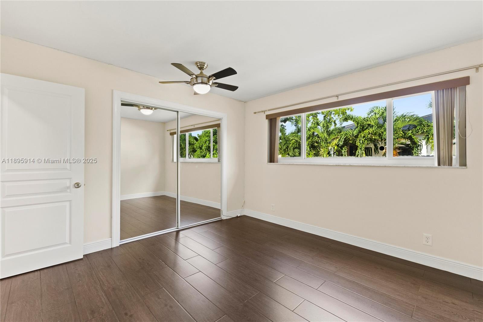 PLANTATION PARK LAKESITES - Residential
