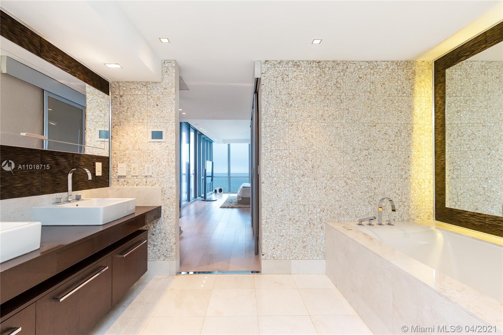 JADE OCEAN CONDO - Residential