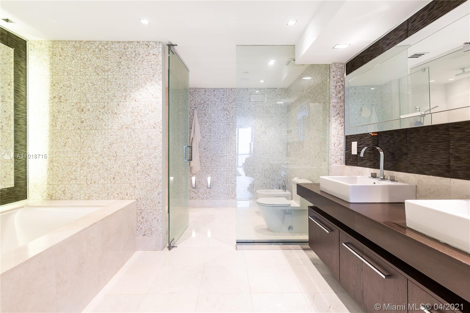 JADE OCEAN CONDO - Residential