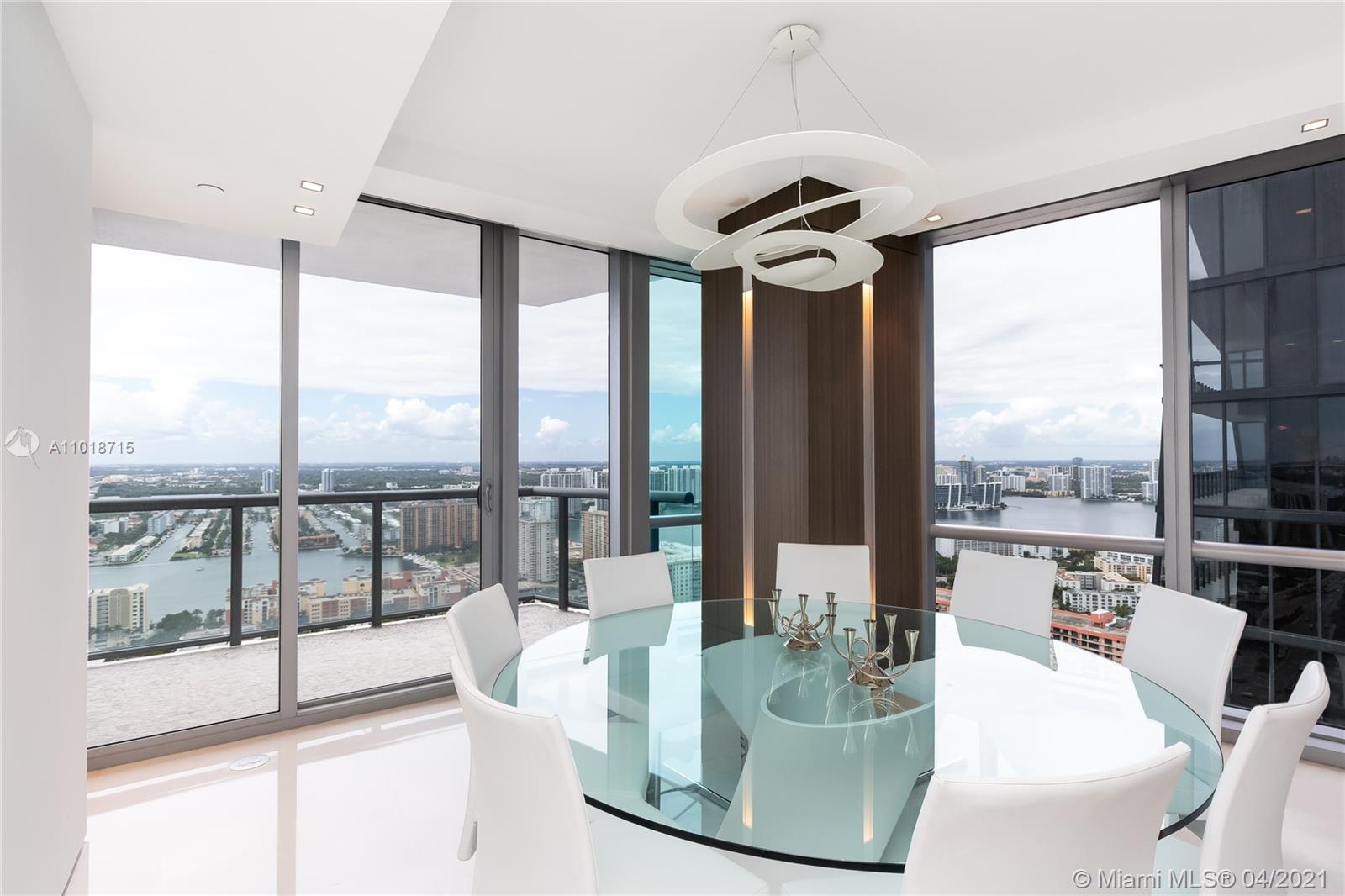JADE OCEAN CONDO - Residential