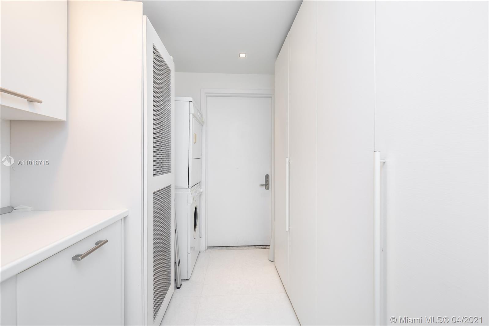 JADE OCEAN CONDO - Residential