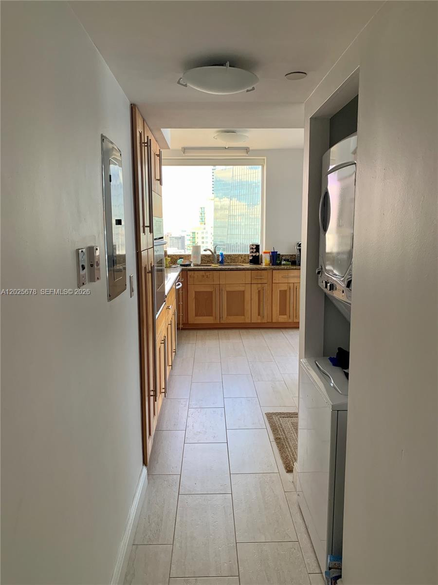 THE PALACE CONDO - Residential