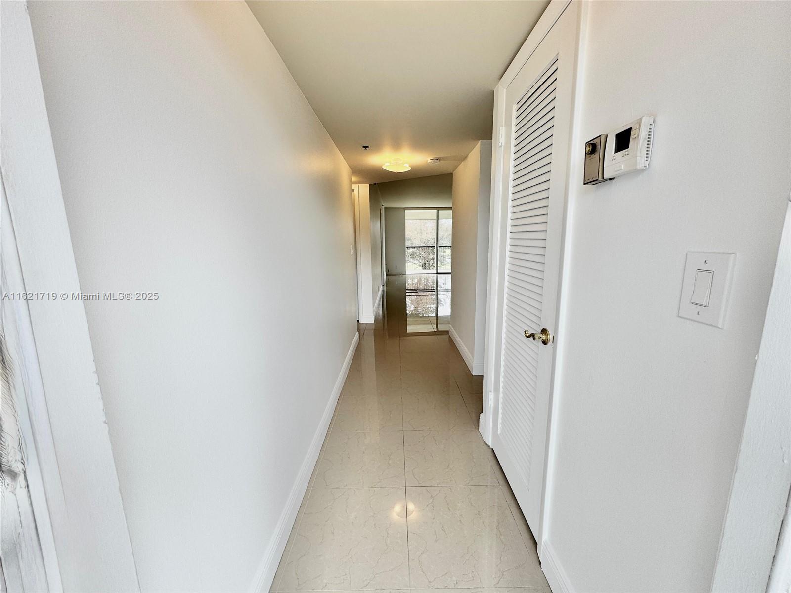 ROLLING HILLS GOLF AND TE - Residential