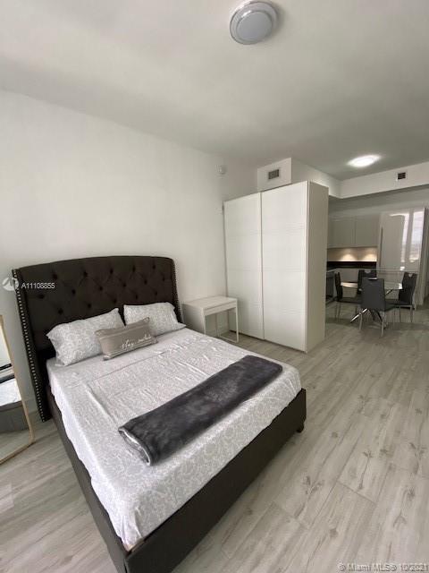 1010 BRICKELL CONDO - Residential Lease