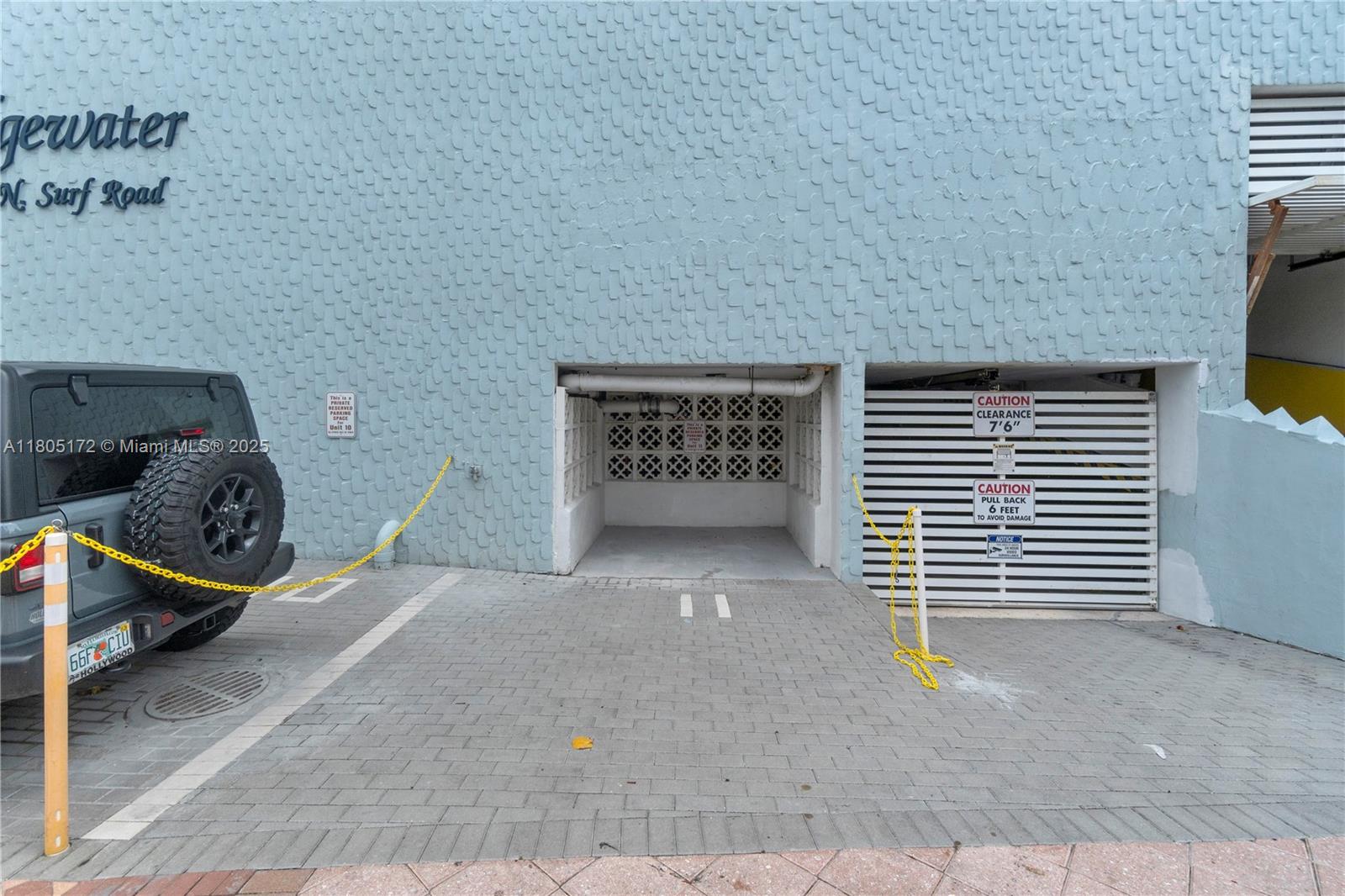 EDGEWATER BEACH TOWERS CO - Residential Lease