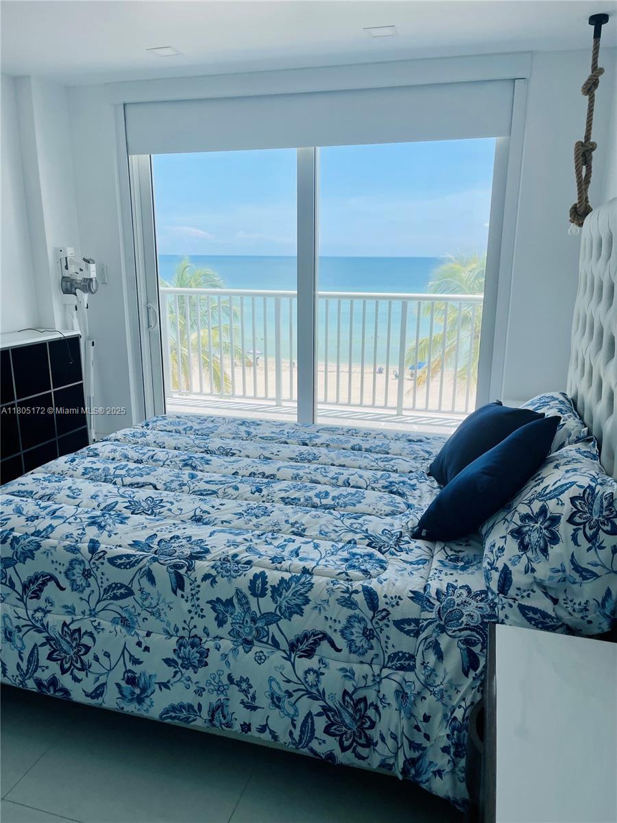 EDGEWATER BEACH TOWERS CO - Residential Lease