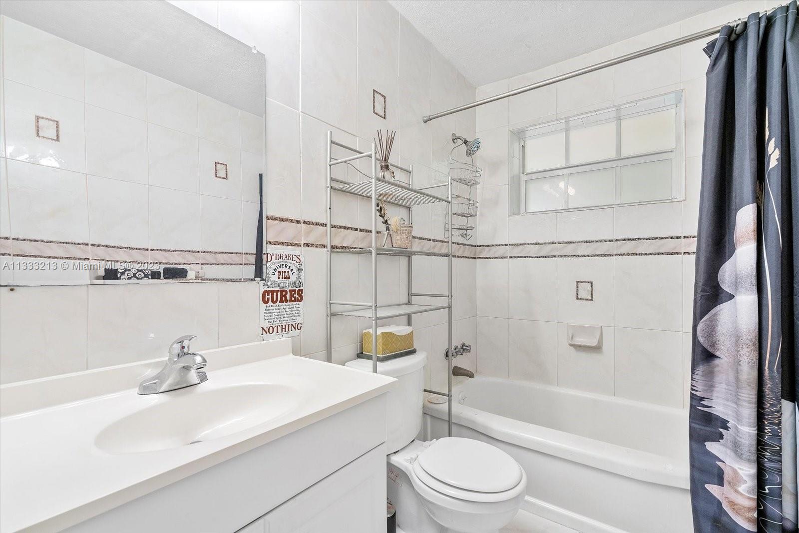 MIRAMAR SEC 3 - Residential