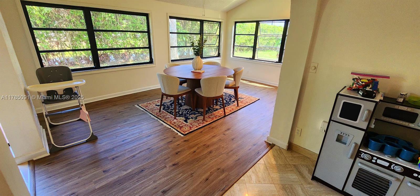 CAMEO WOODS CONDO - Residential