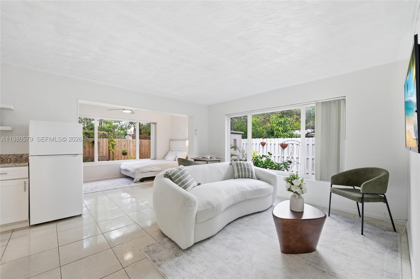 WELWYN MANOR - Residential