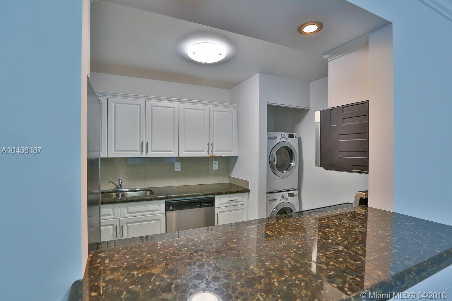 THE ROYAL CLUB CONDO - Residential Lease