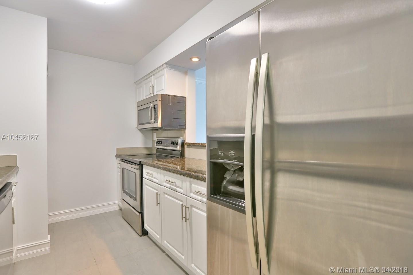 THE ROYAL CLUB CONDO - Residential Lease