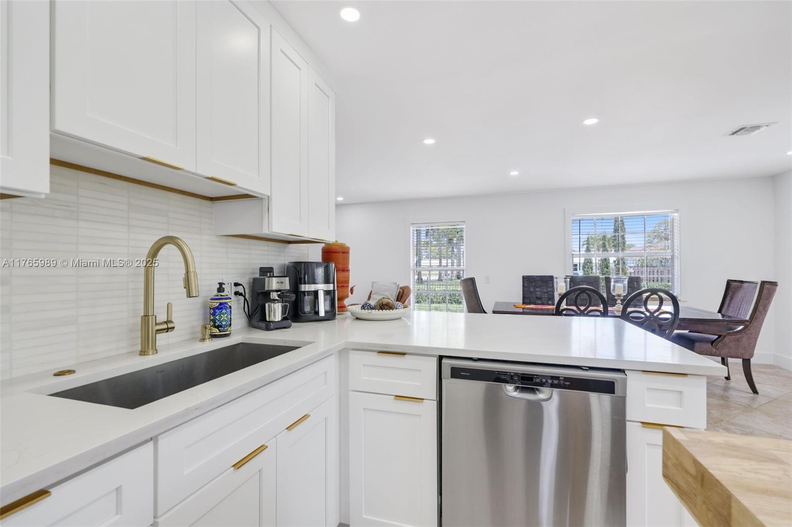 PALM BEACH FARMS CO 3 - Residential