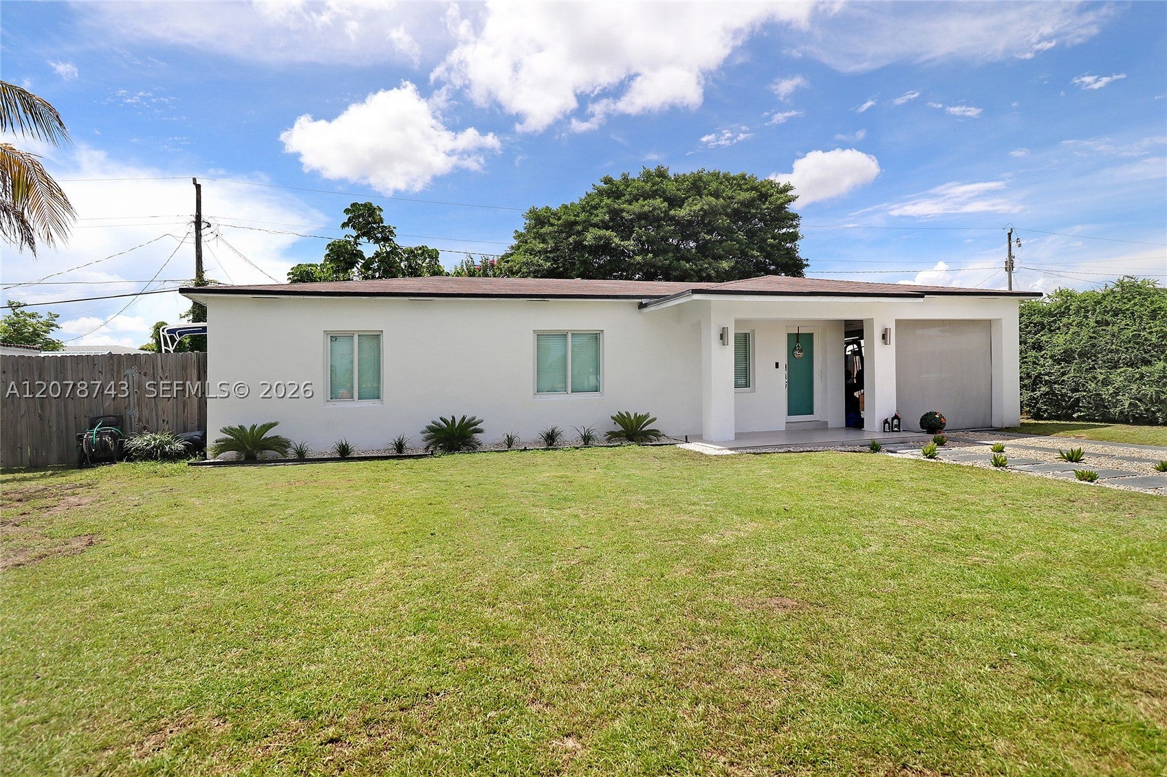 14940 Pierce St, Miami FL 33176