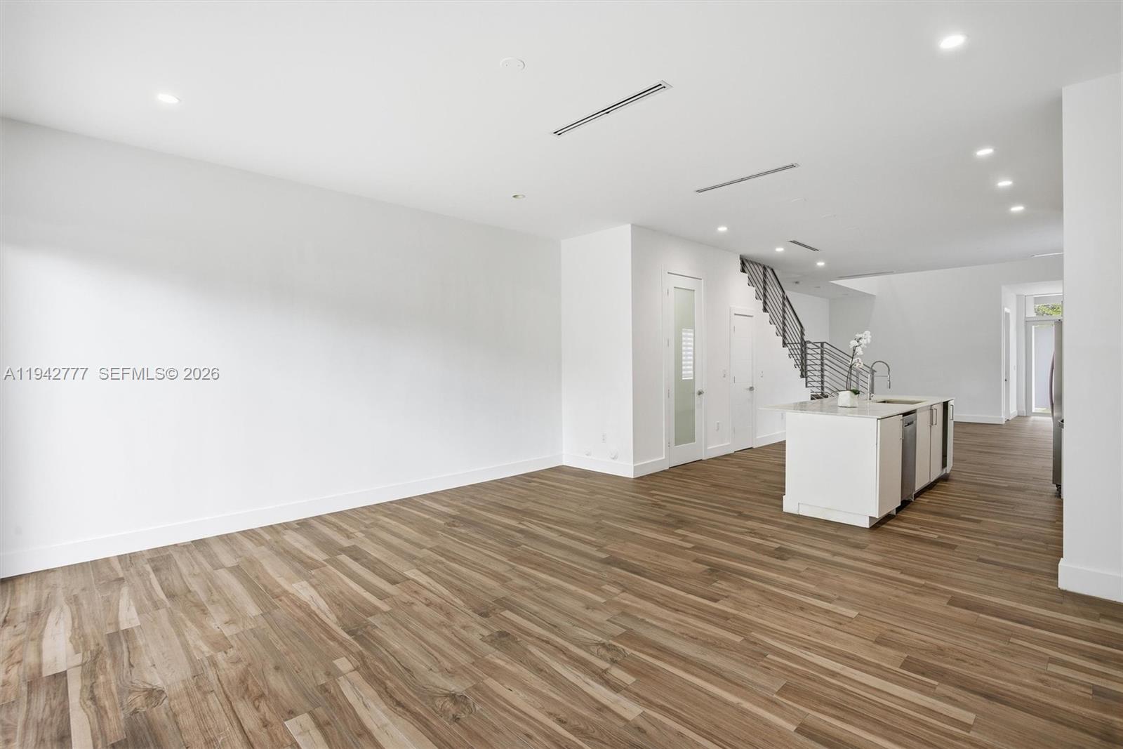 AVALON SUB - Residential