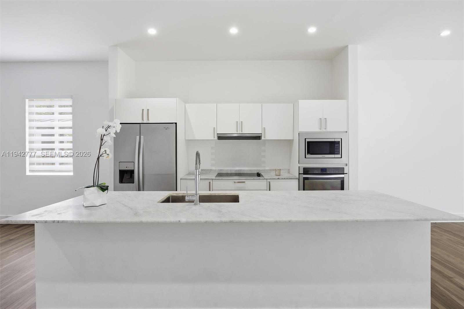 AVALON SUB - Residential