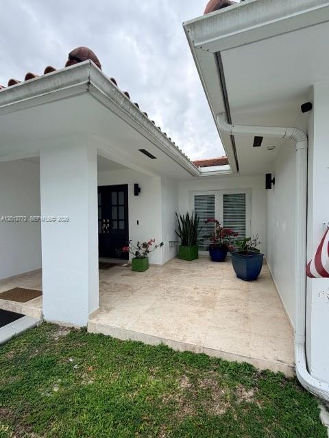 INTERNATIONAL GARDENS SEC - Residential Lease