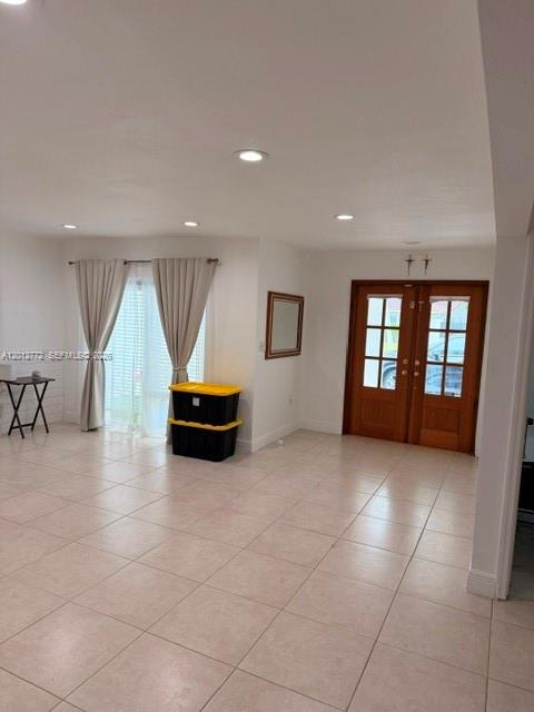 INTERNATIONAL GARDENS SEC - Residential Lease