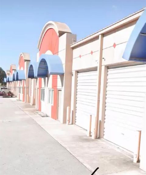 16300 SW 137th AVE 109 Kendall FL 33177