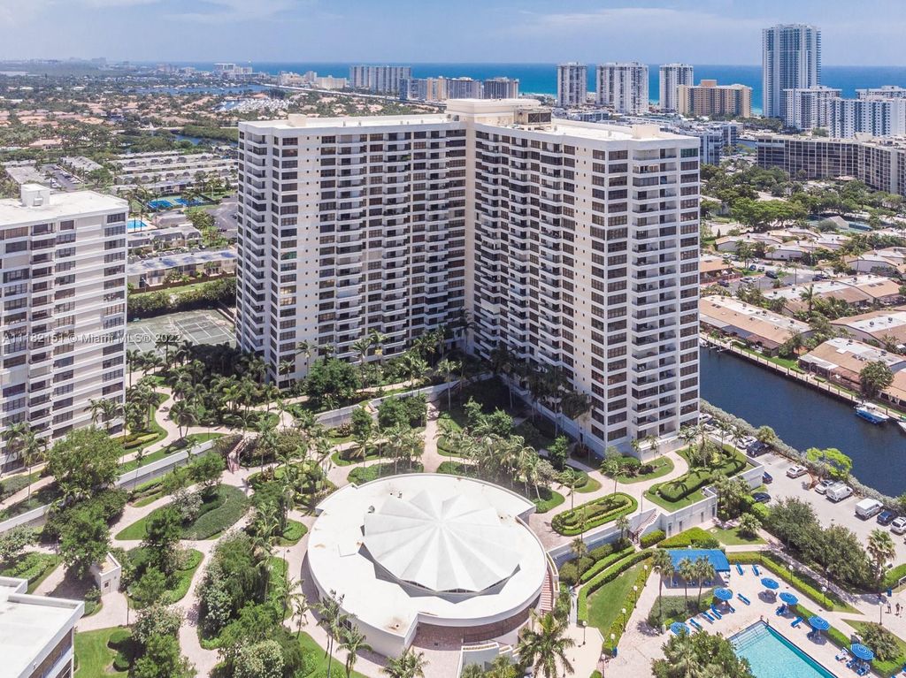 Photo of 2500 Parkview Dr #2016, Hallandale Beach, FL 33009 (MLS # A11182151)