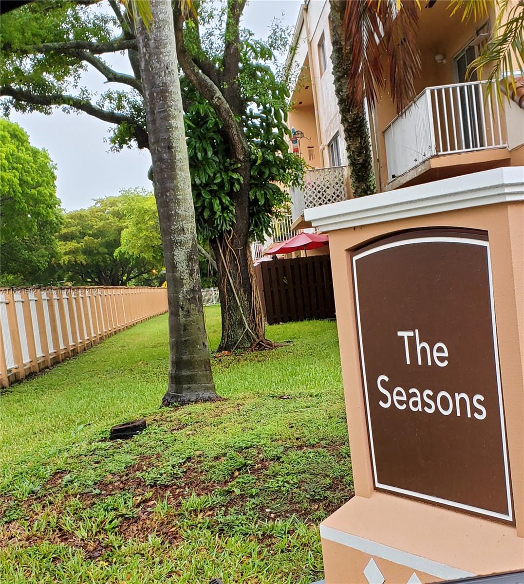 Rental Property at 14901 Sw 80th St 209, Miami, Broward County, Florida - Bedrooms: 1 
Bathrooms: 1  - $1,895 MO.
