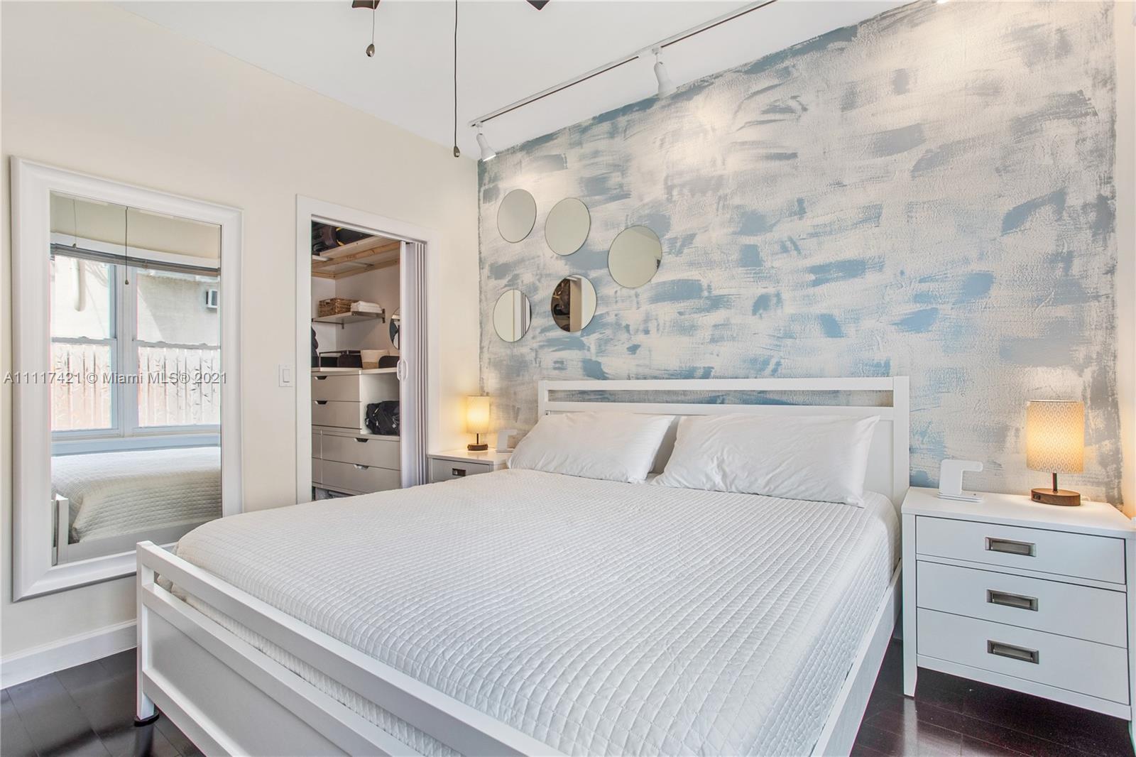 HENDERSON CONDO - Residential