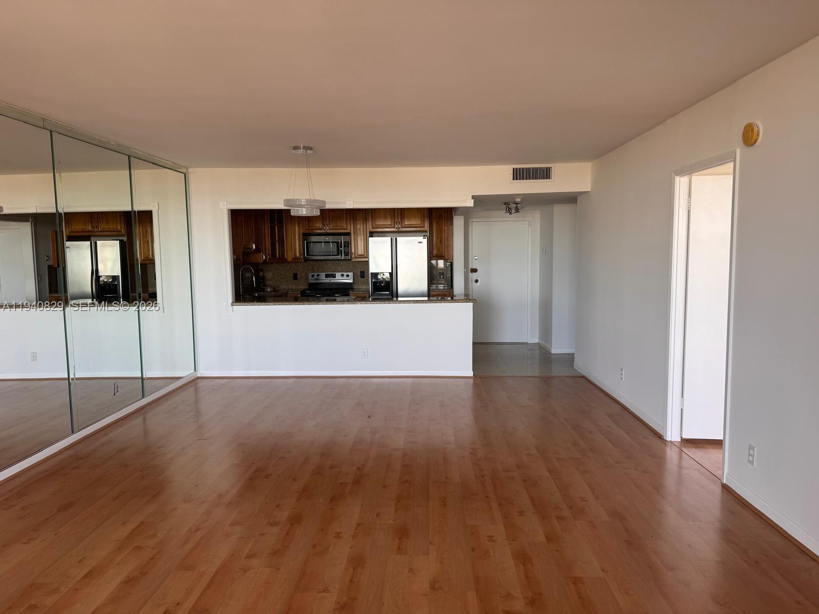 OLYMPUS CONDO PHASE - Residential