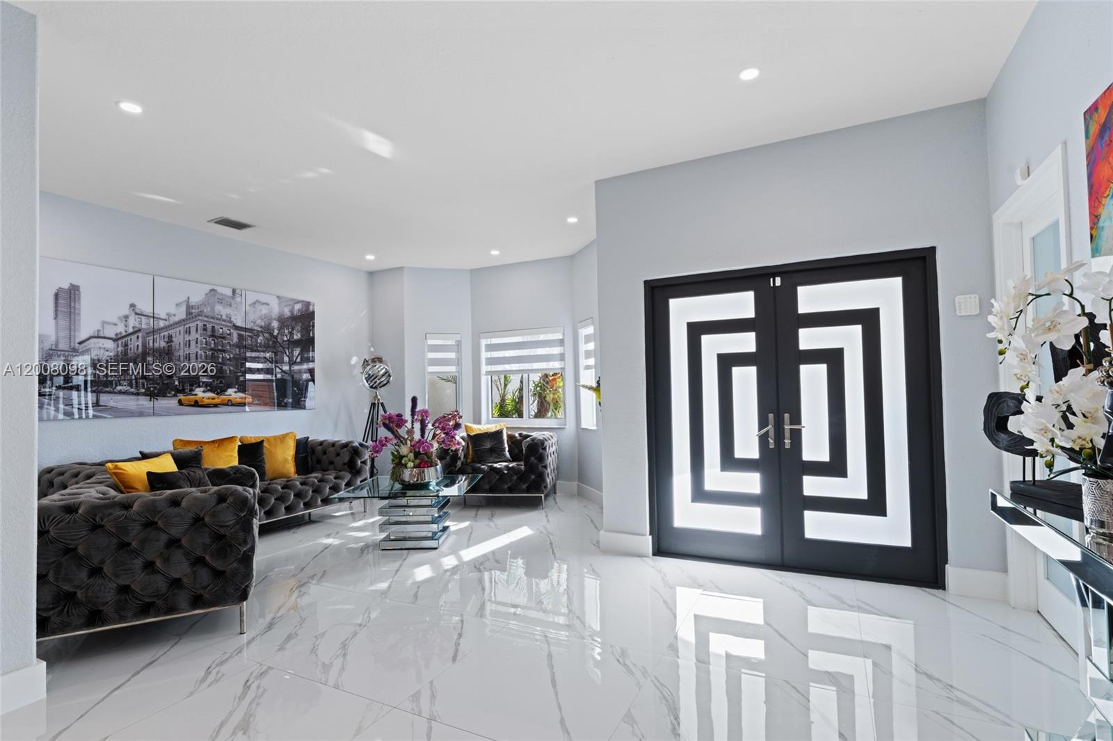 TENNESSEE ESTATES - Residential