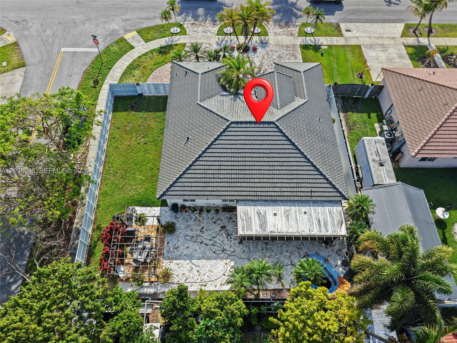 TENNESSEE ESTATES - Residential