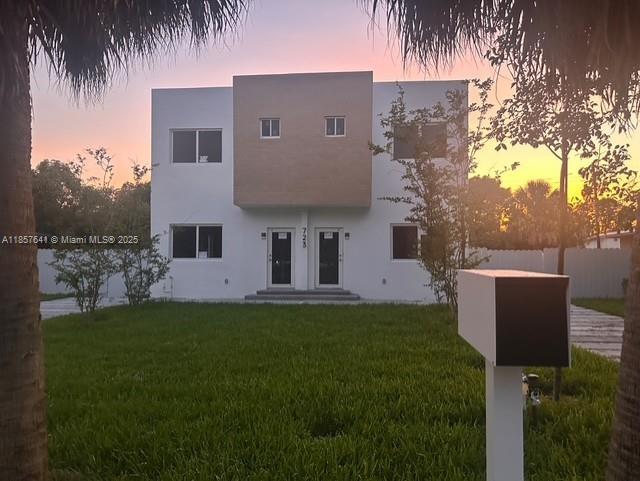 Be the first to live in this brand new construction duplex in NW Fort Lauderdale! Each spacious unit offers 3
bedrooms, 2.5 baths, modern finishes, open-concept living, in-unit laundry, and ample natural light. Located
between I-95 and W Oakland Park Blvd, directly across from scenic Mills Pond Park. Zoned for top-rated schools,
just 20 minutes to the beach and 15 minutes to Hollywood International Airport. Easy access to shopping, dining,
and major highways. Perfect for families or professionals—schedule your showing today!