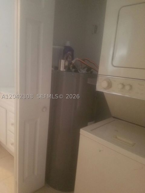Tiny photo for 4214 Greenwood Ave, West Palm Beach, FL 33407 (MLS # A12042308)
