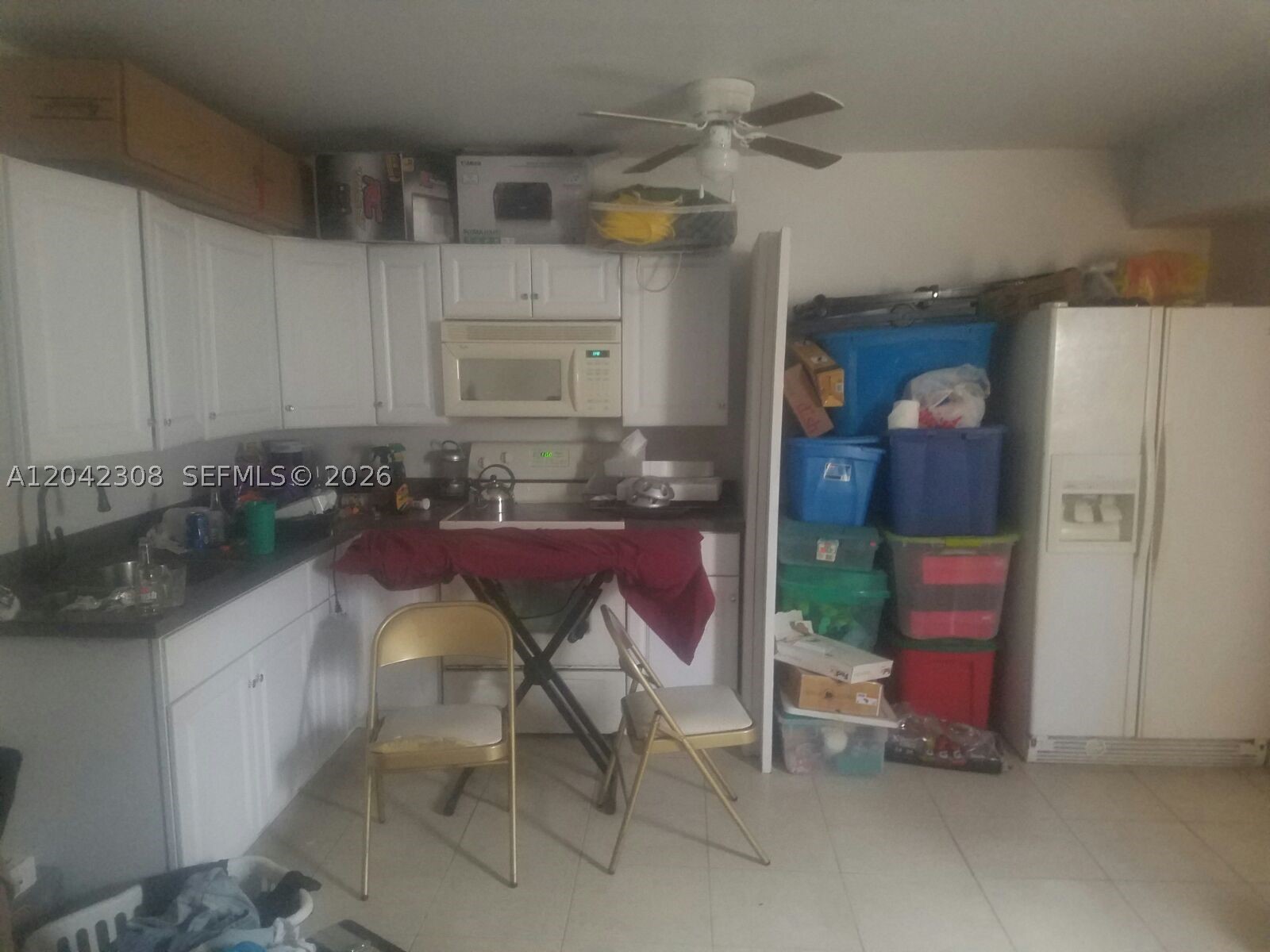 4214 Greenwood Ave