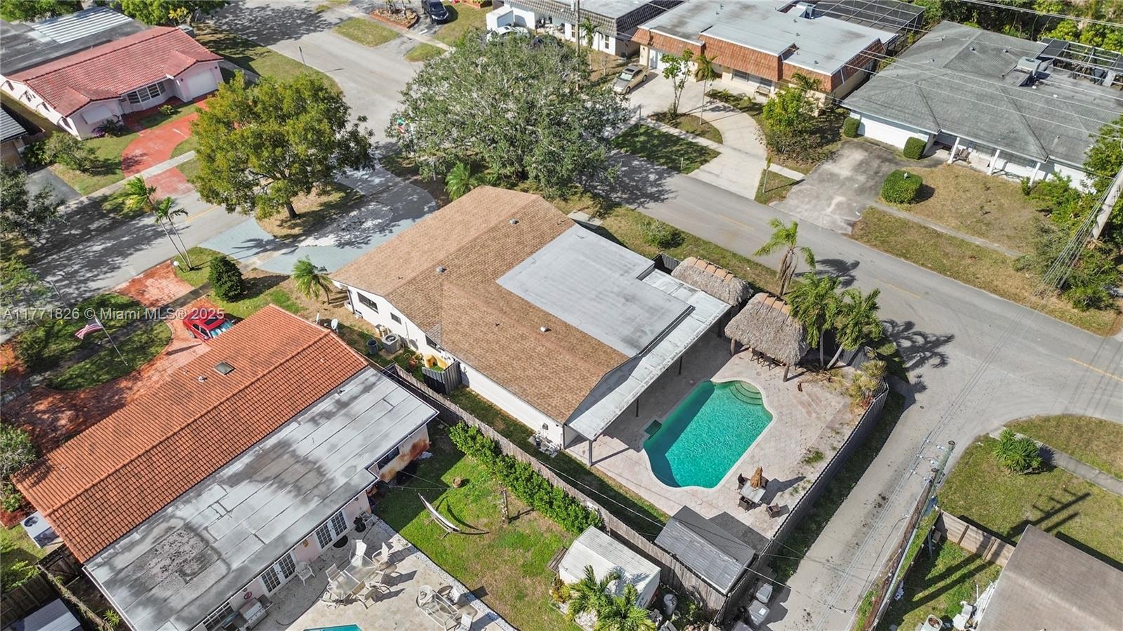 HOLLYWOOD HILLS AMEN PLAT - Residential