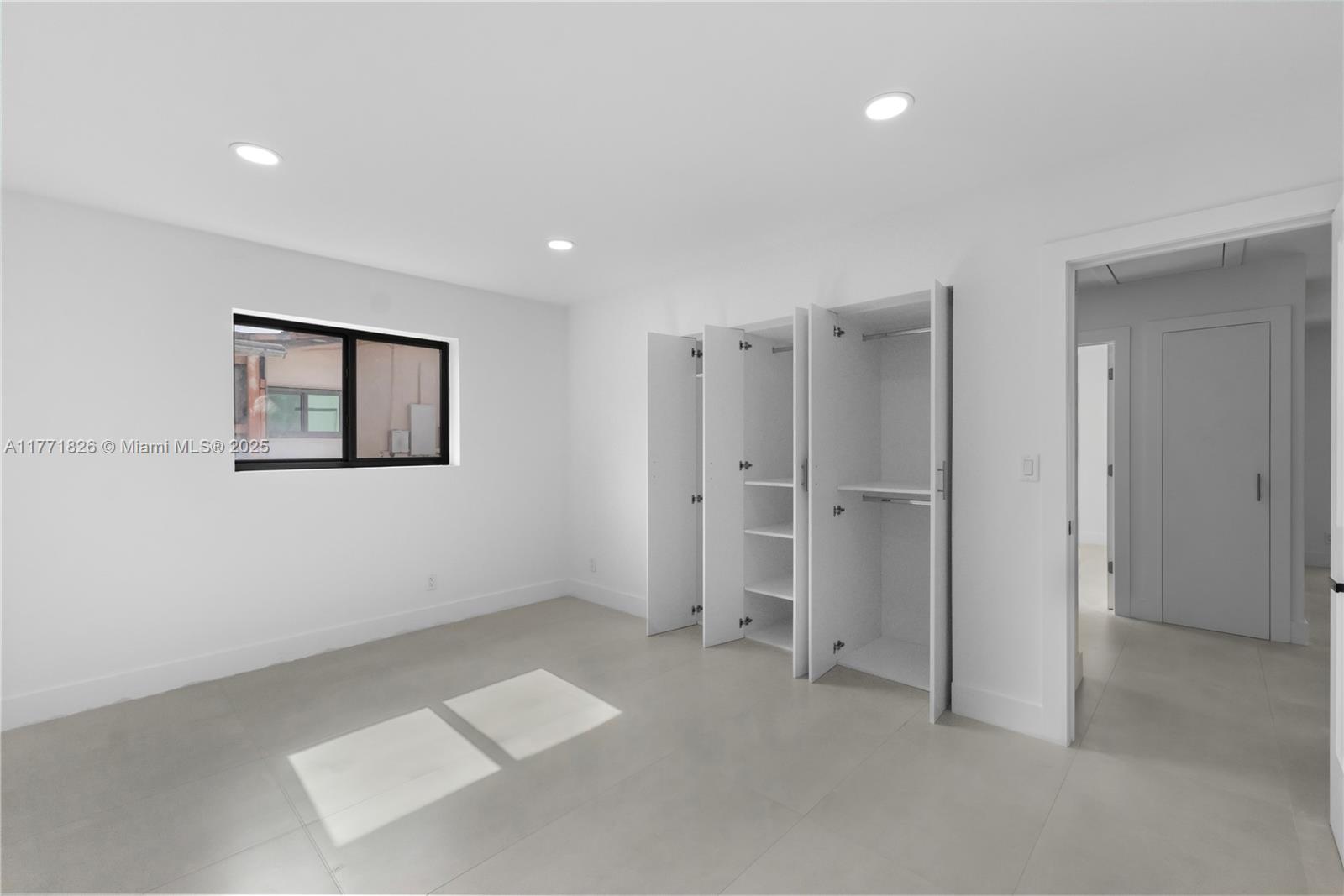 HOLLYWOOD HILLS AMEN PLAT - Residential