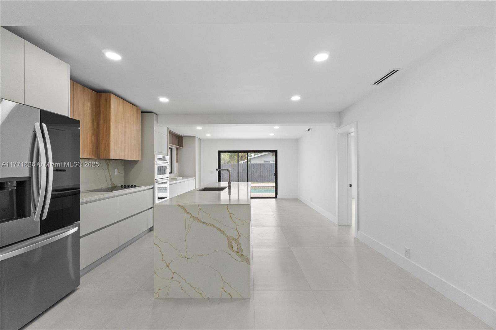 HOLLYWOOD HILLS AMEN PLAT - Residential