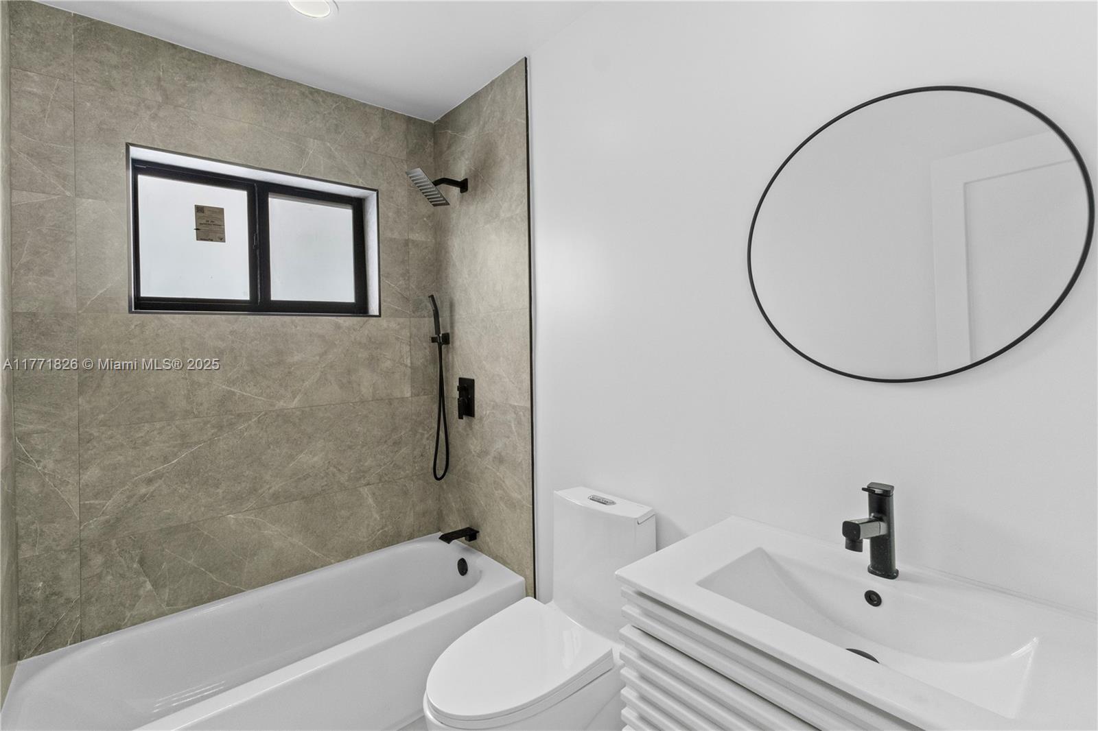 HOLLYWOOD HILLS AMEN PLAT - Residential