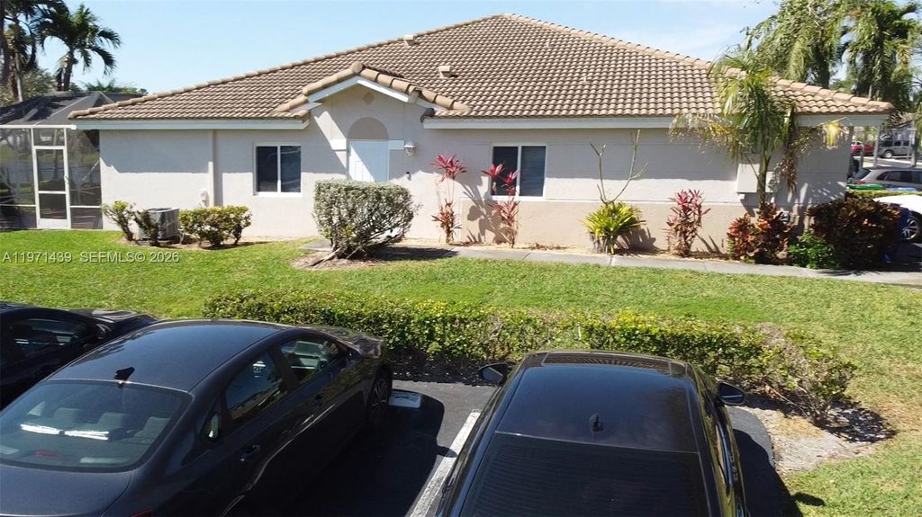 Photo of 11688 SW 17th Ct #11688, Miramar, FL 33025 (MLS # A11971439)