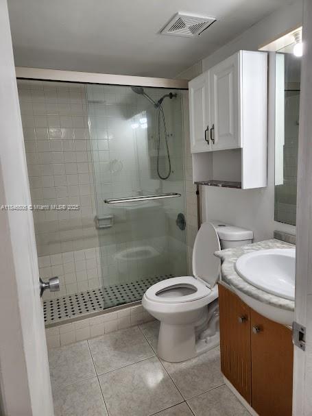 HALF MOON TOWERS CONDO - Residential