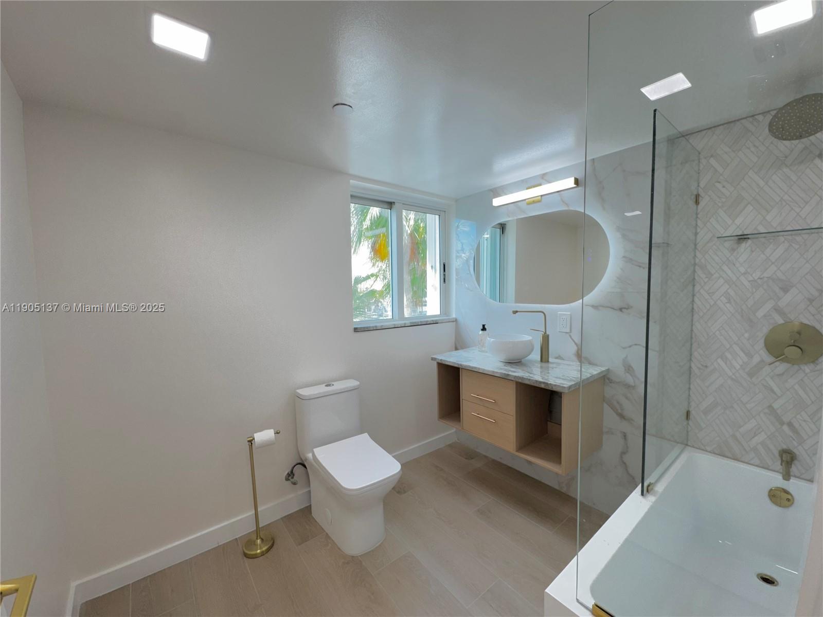 THE GRANDVIEW CONDO - Residential