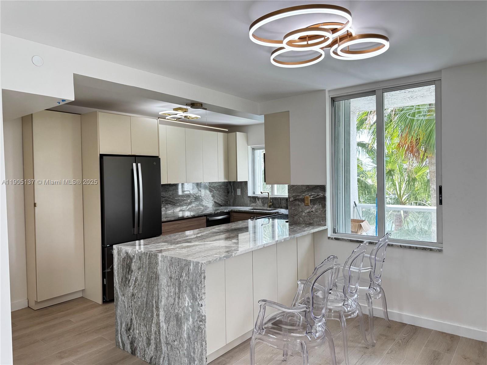 THE GRANDVIEW CONDO - Residential