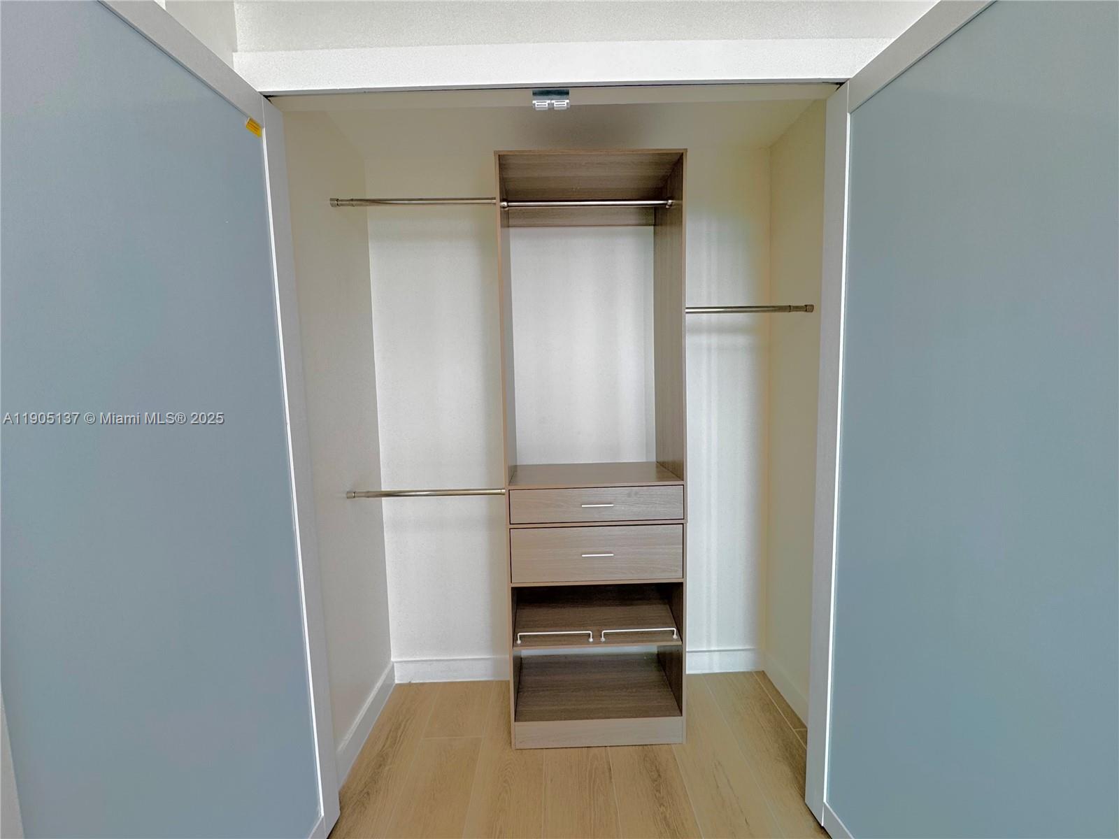 THE GRANDVIEW CONDO - Residential