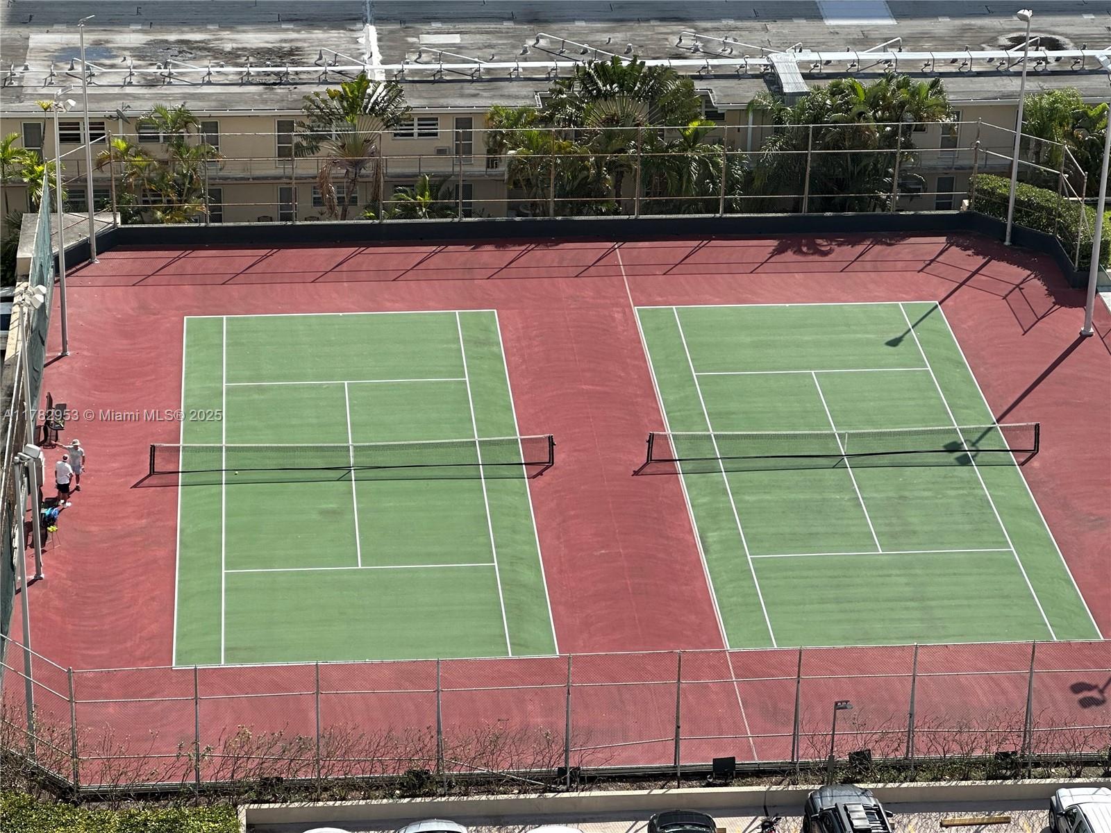 HEMISPHERES CONDO - Residential Lease