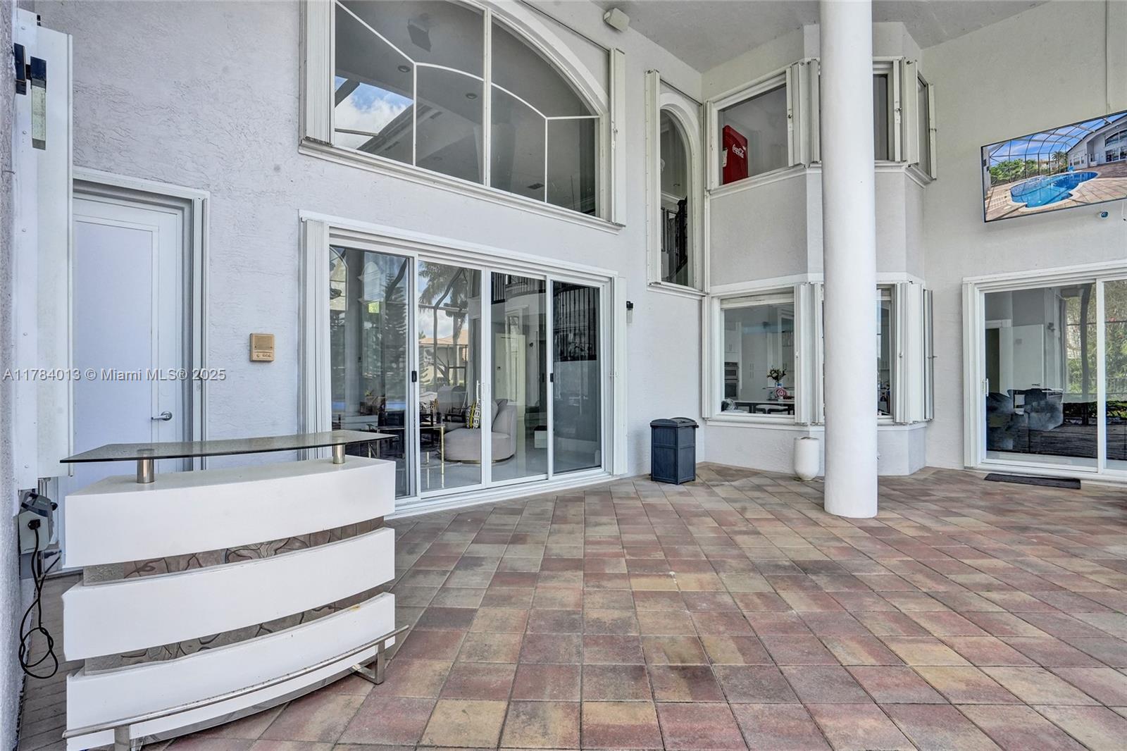 LONG LAKE RANCHES PLAT ON - Residential Lease