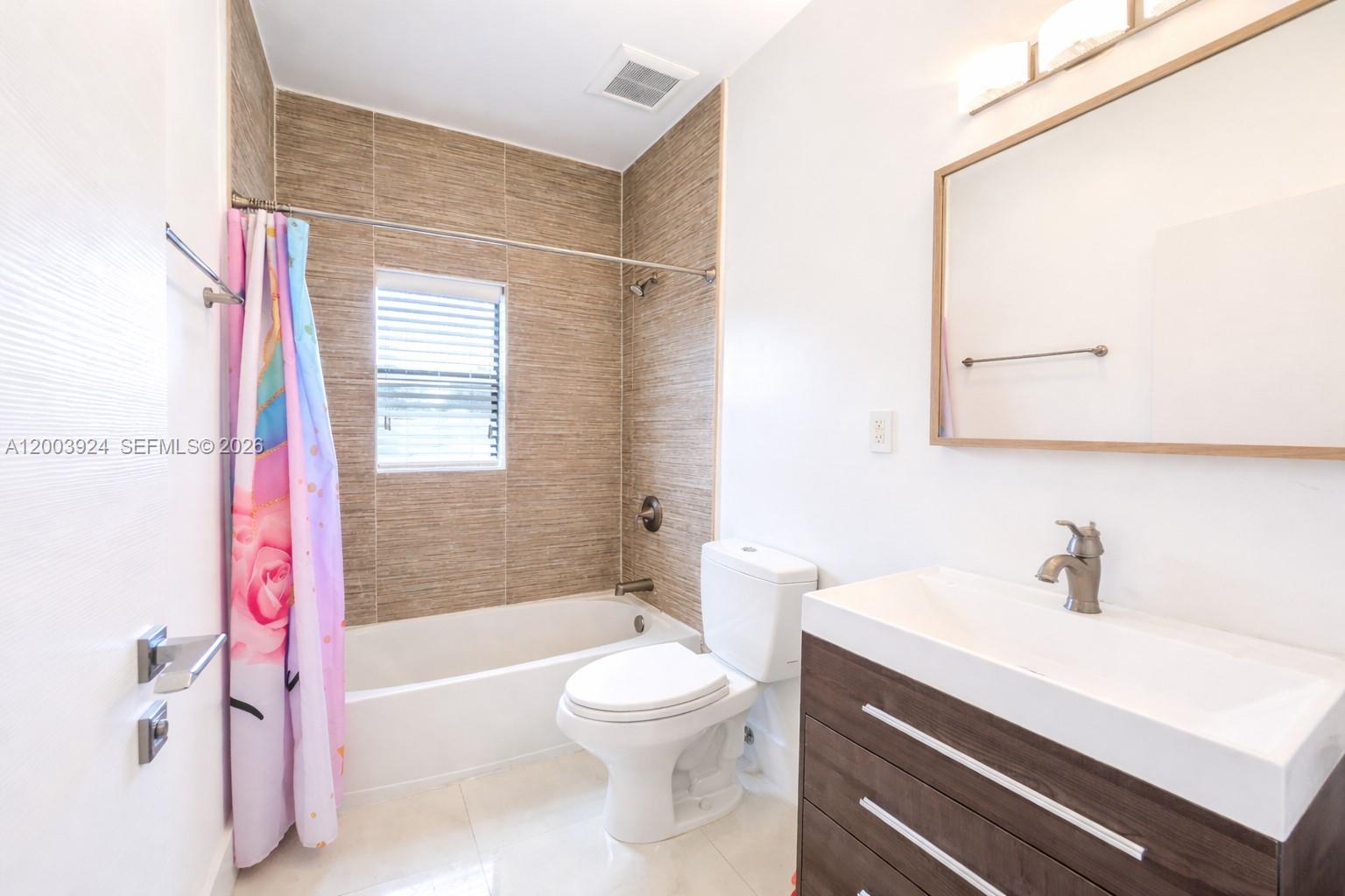 BRICKELL ESTATES - Residential