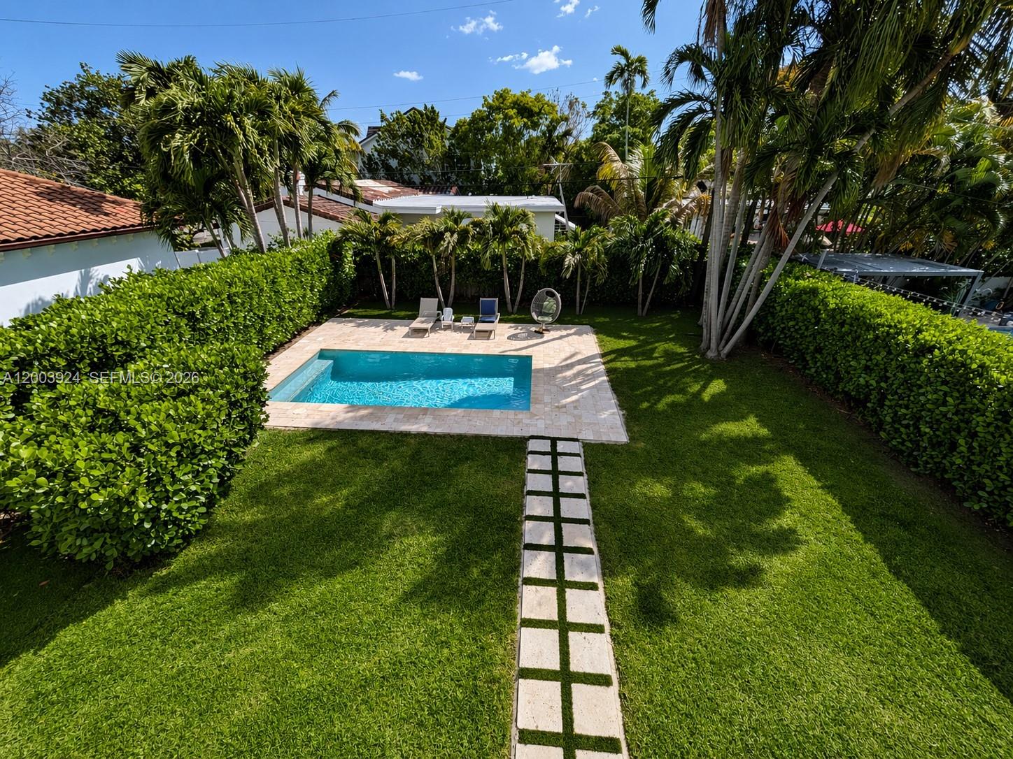 BRICKELL ESTATES - Residential